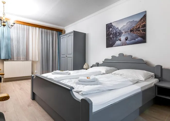 Mountain View Hotel 3*